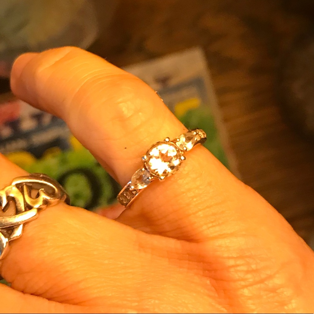 💖Beautiful Morganite Ring💖
